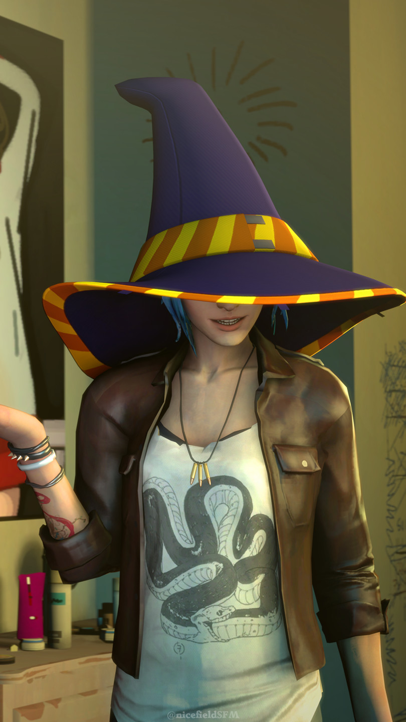 phone_chloe_hat.png